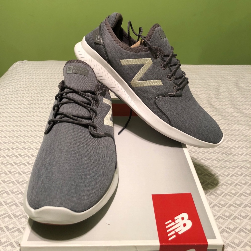 New Balance FuelCore Coast v3 Sweatshirt Shoes